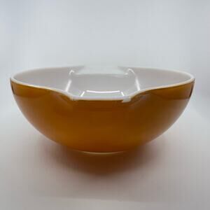 Vintage Pyrex 444 Butterfly Gold Cinderella Mixing Bowl Bakeware Flower Pattern